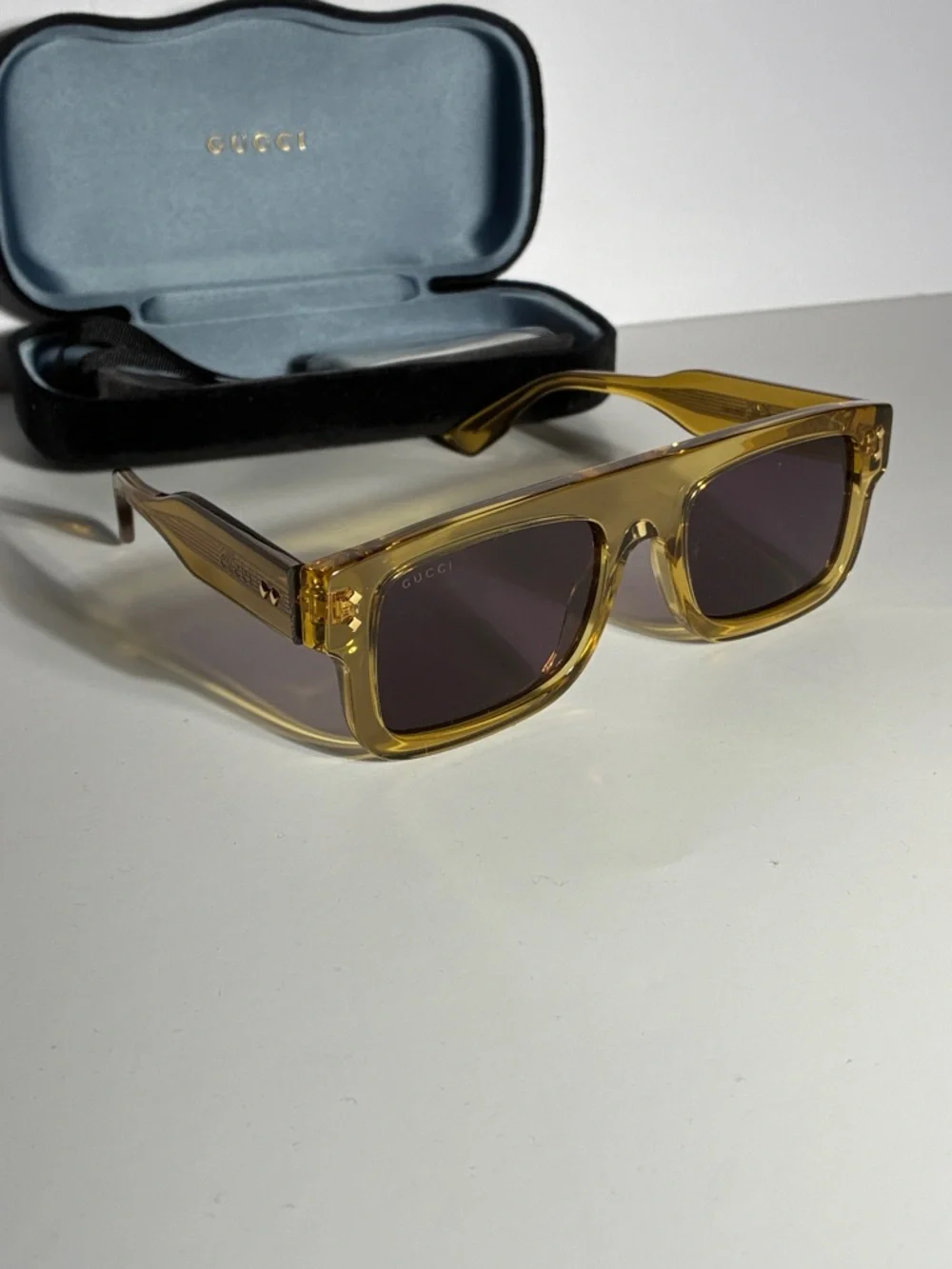 New Authentic Gucci GG1085s 003 Amber Rectangular Sunglasses - Men